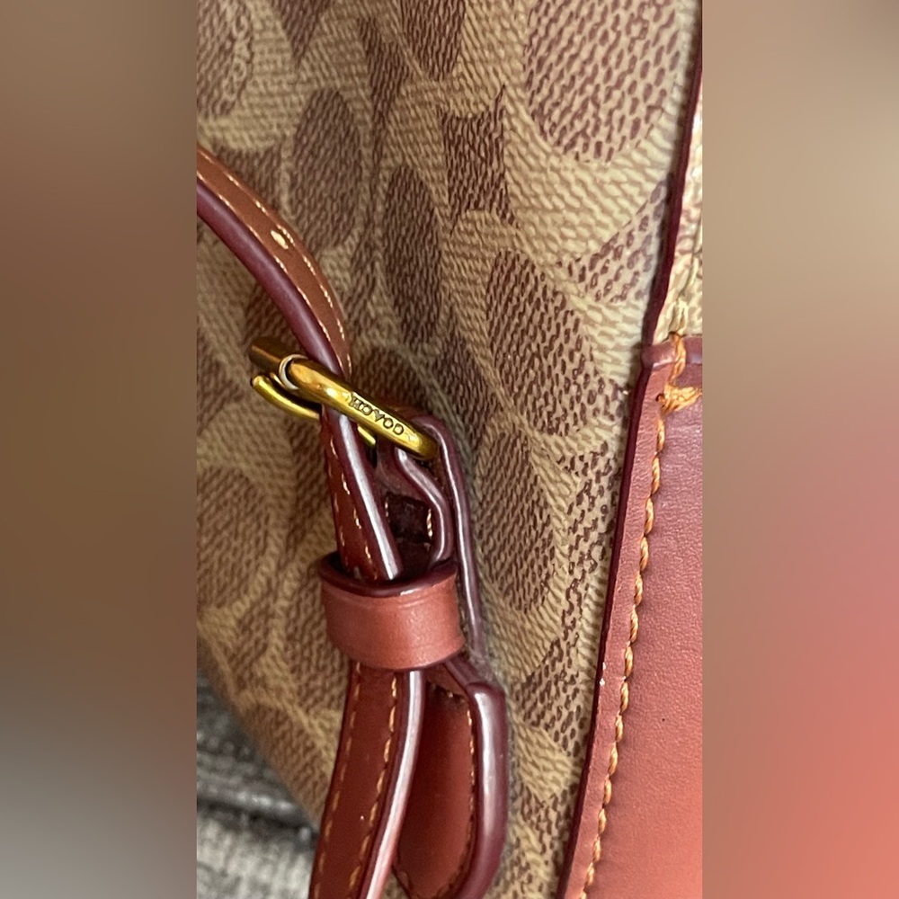 ❌SOLD ❌Coach Signature Campus Backpack Small - Picture 11 of 17